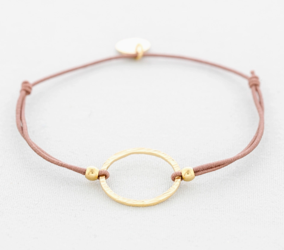 ARMBAND