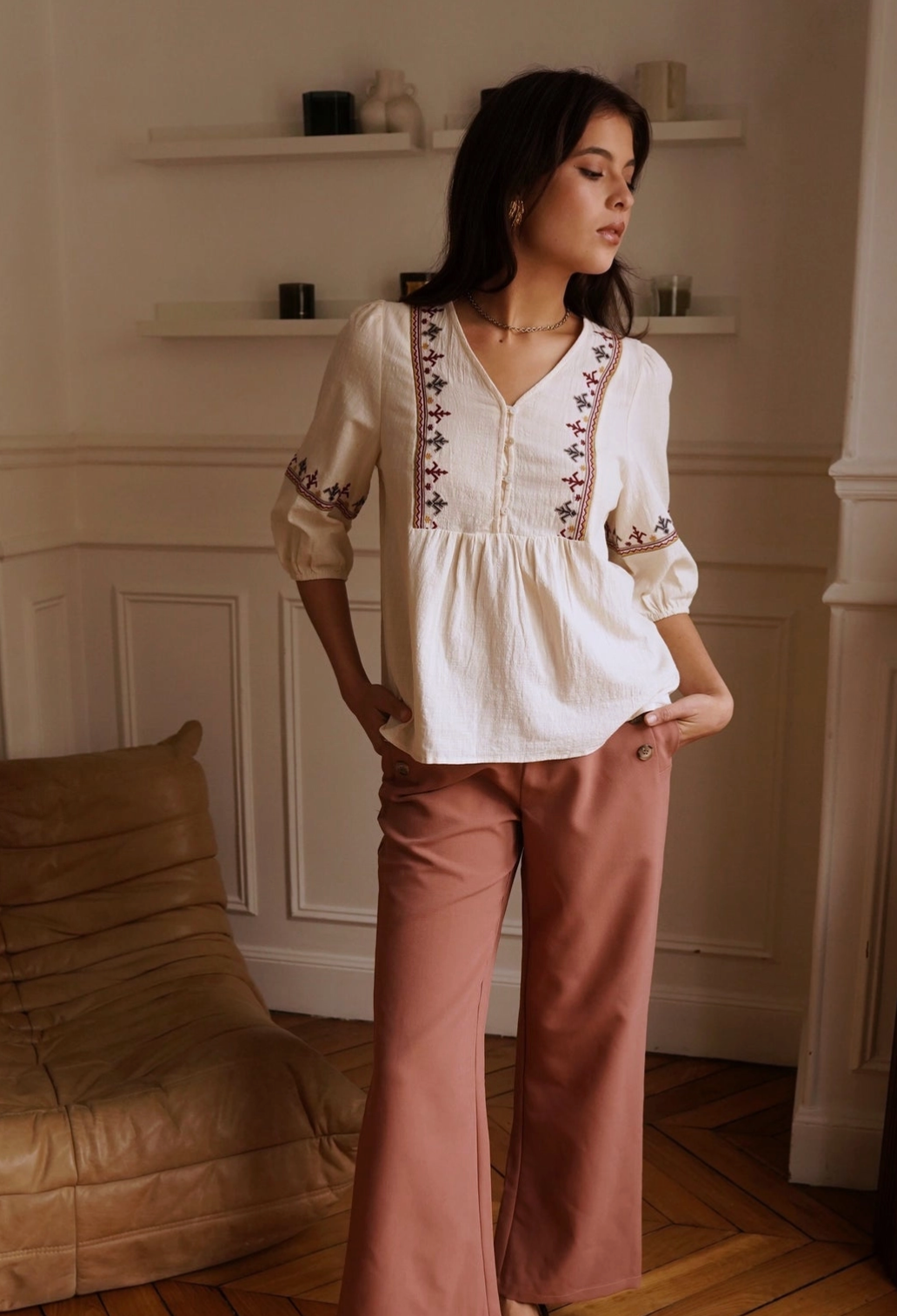 BESTICKTE BLUSE