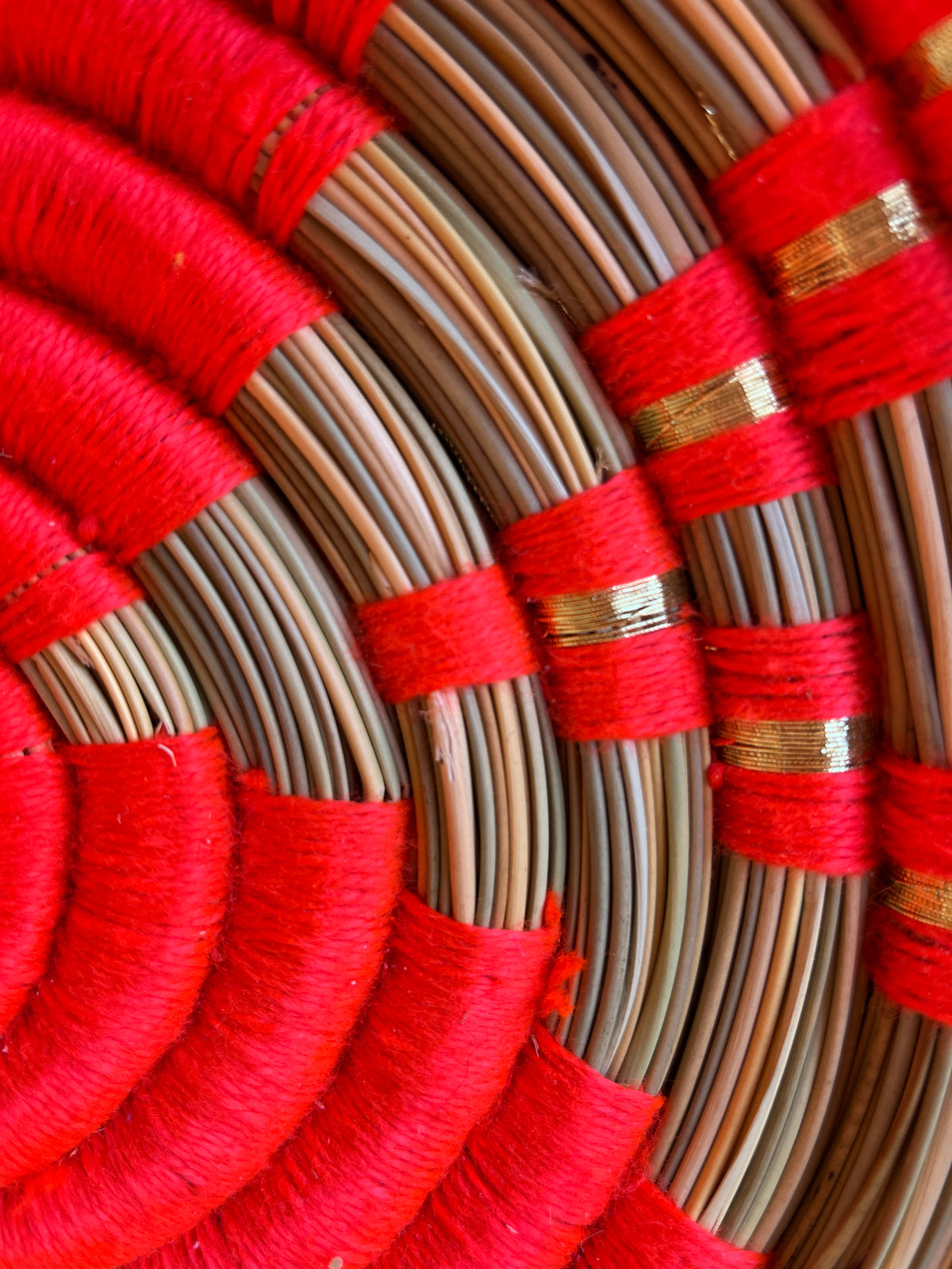 KORBTELLER - NEONROT