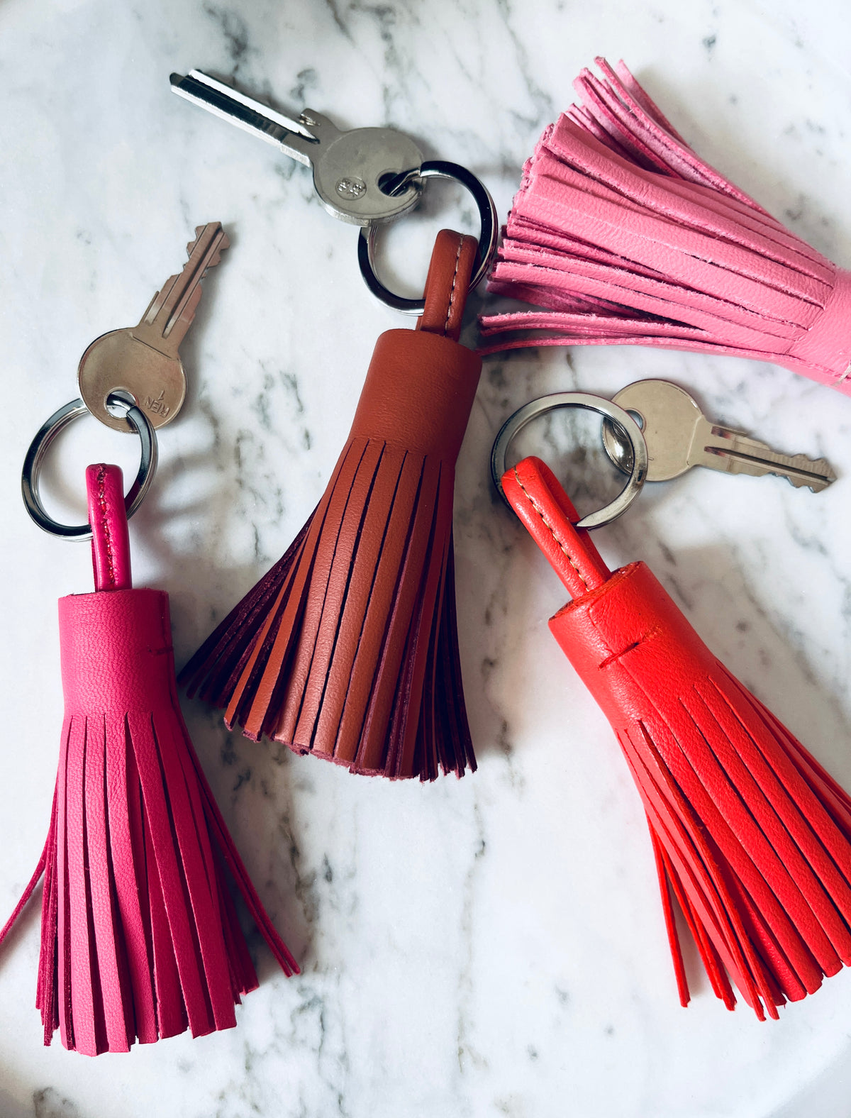 SCHLÜSSELANHÄNGER - TASSEL ROSA