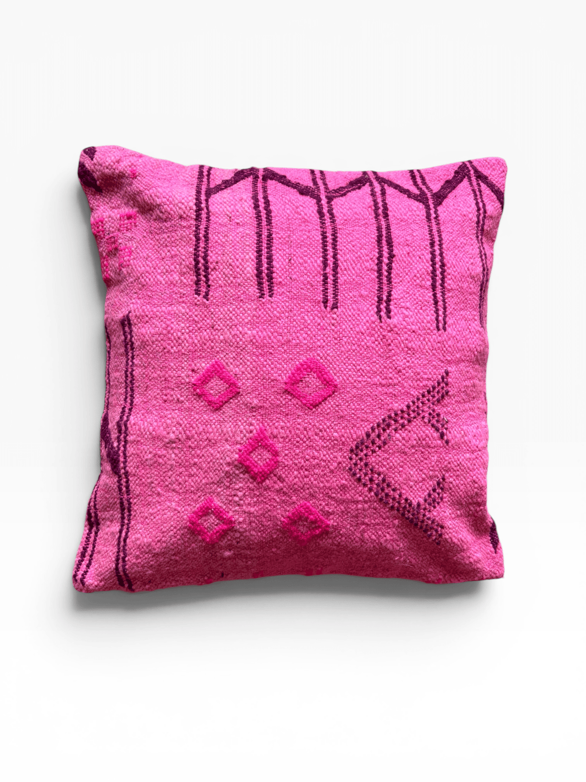 LEY! Kissen – Colorful Line – Pink Edition, 50 x 50 cm; rosa mit dunkelvioletten und magentafarbenen geometrischen Mustern.