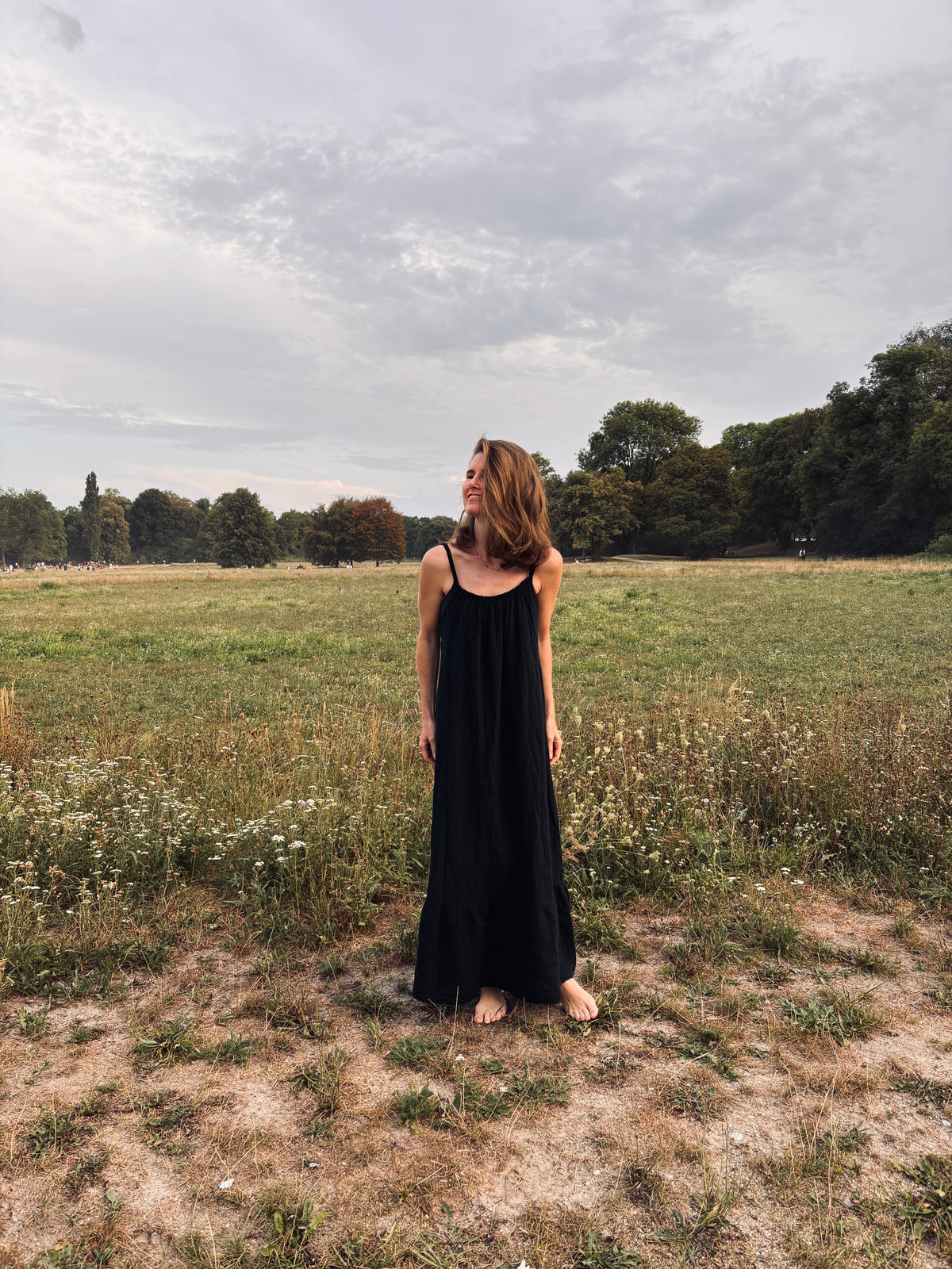 KLEID - SCHWARZ