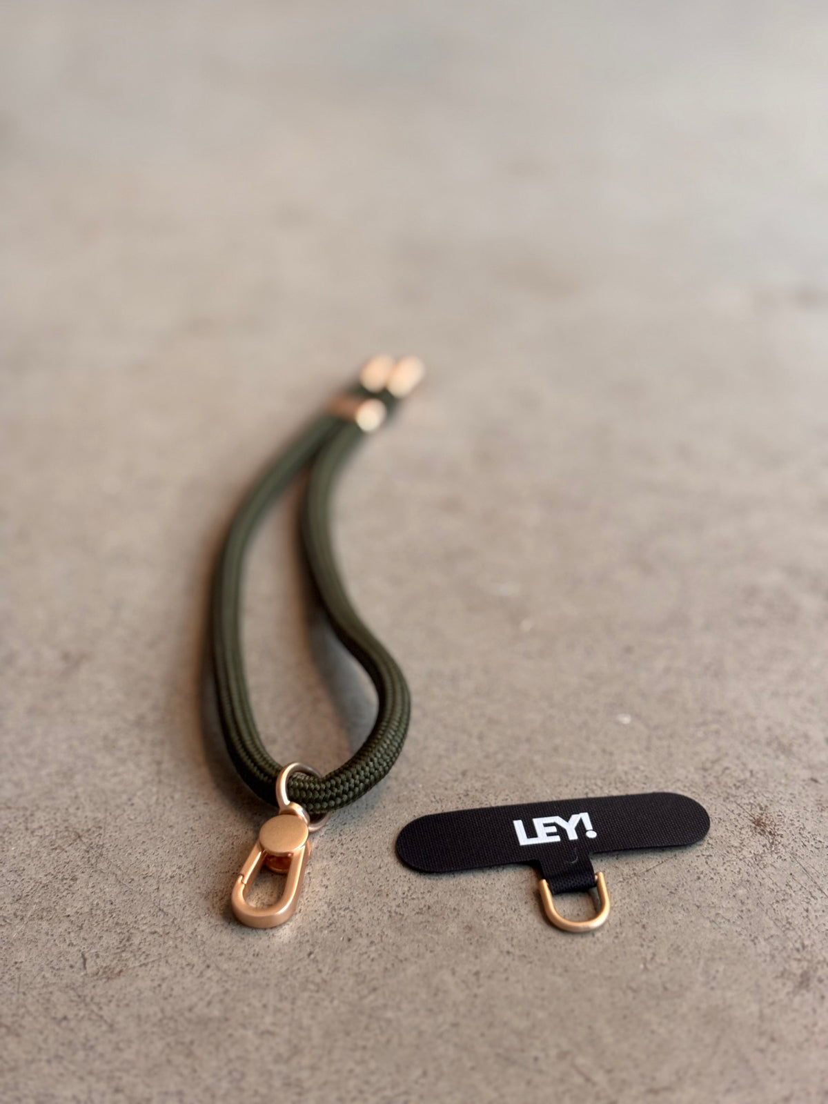 LEY! Schlüsselanhänger - Olivgrün