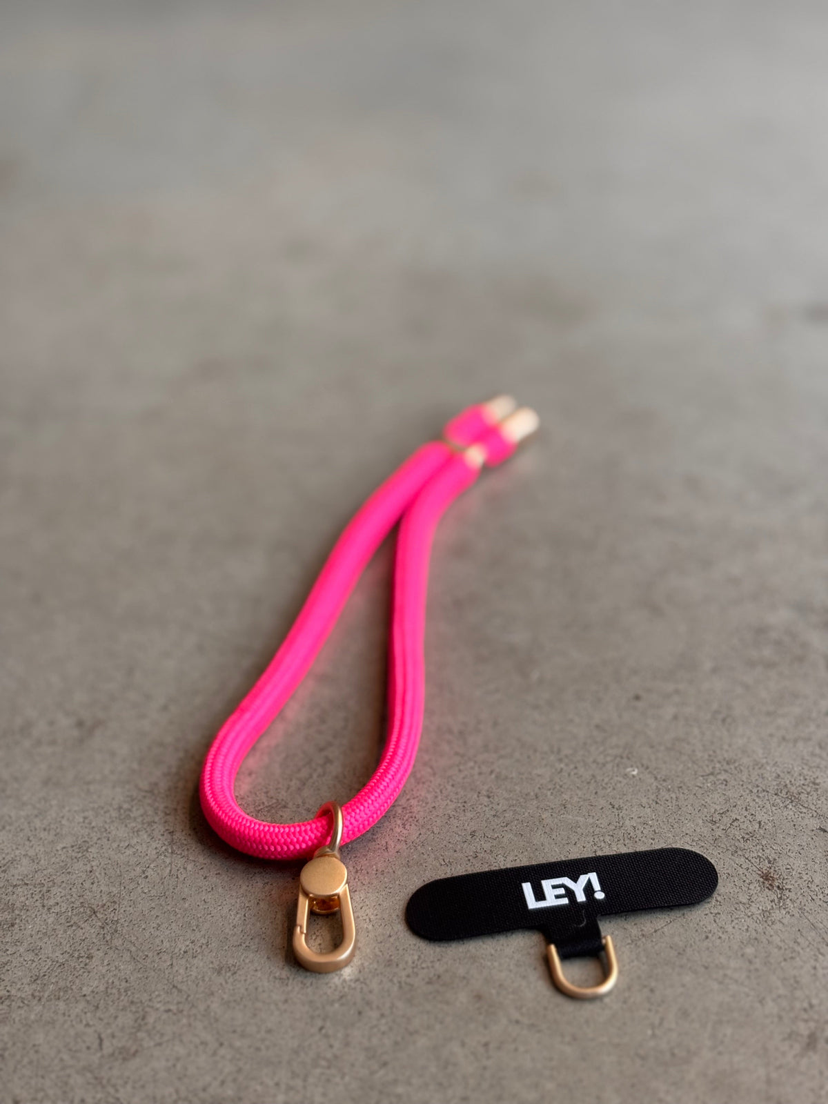 LEY! Schlüsselanhänger Pink