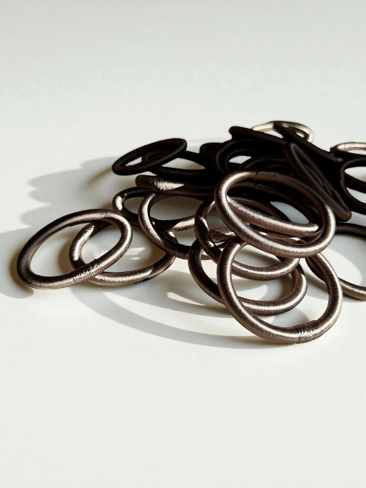 Armreif - fliedergrau