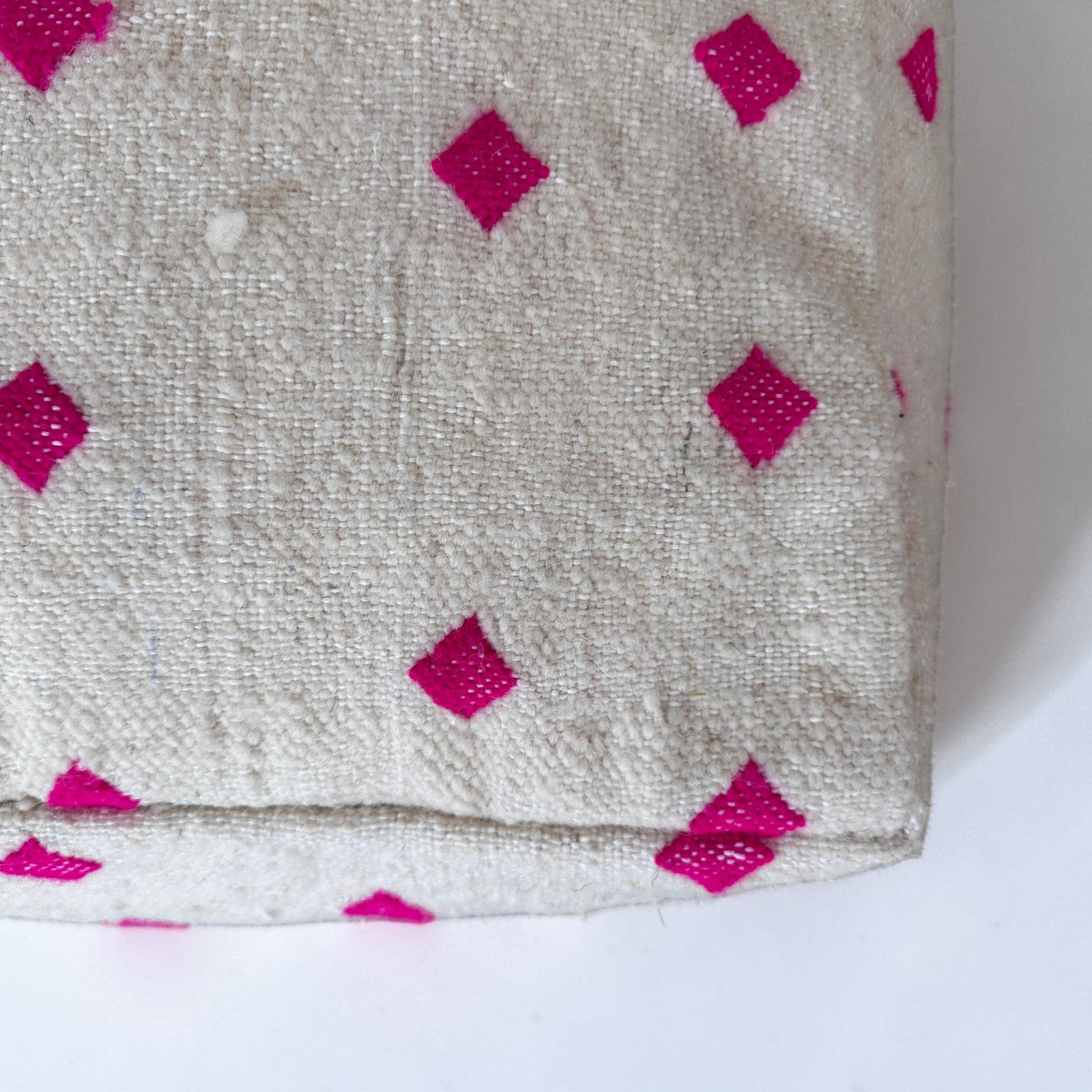 Kleines Bodenkissen - Mona Mini Pink