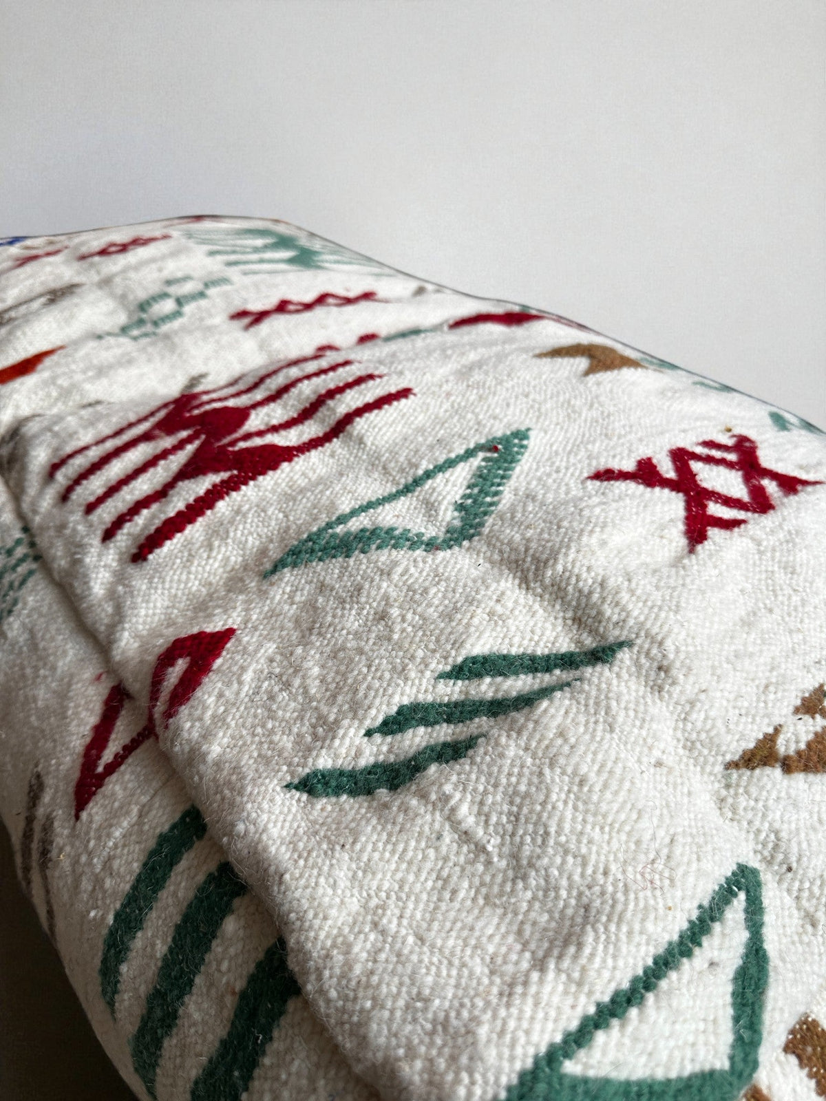 LEY! Großes Bodenkissen - Colorful Line - Albert