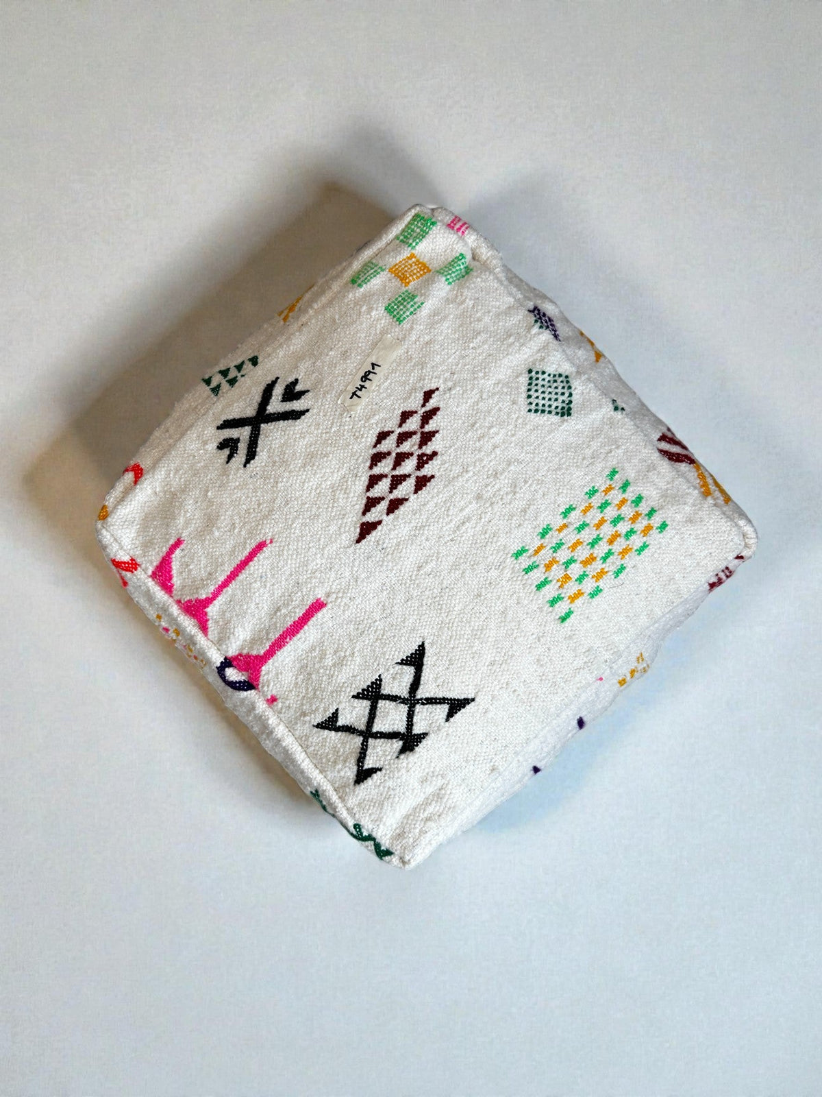 LEY! Bodenkissen - mini - Colorful Line - Mangu