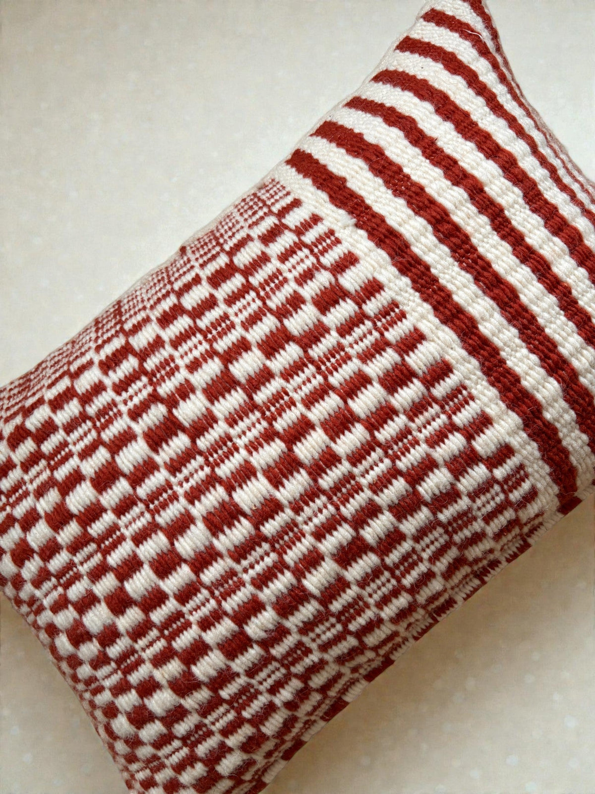 LEY! Heritage Line Kissen - rot - 40 x 60 cm