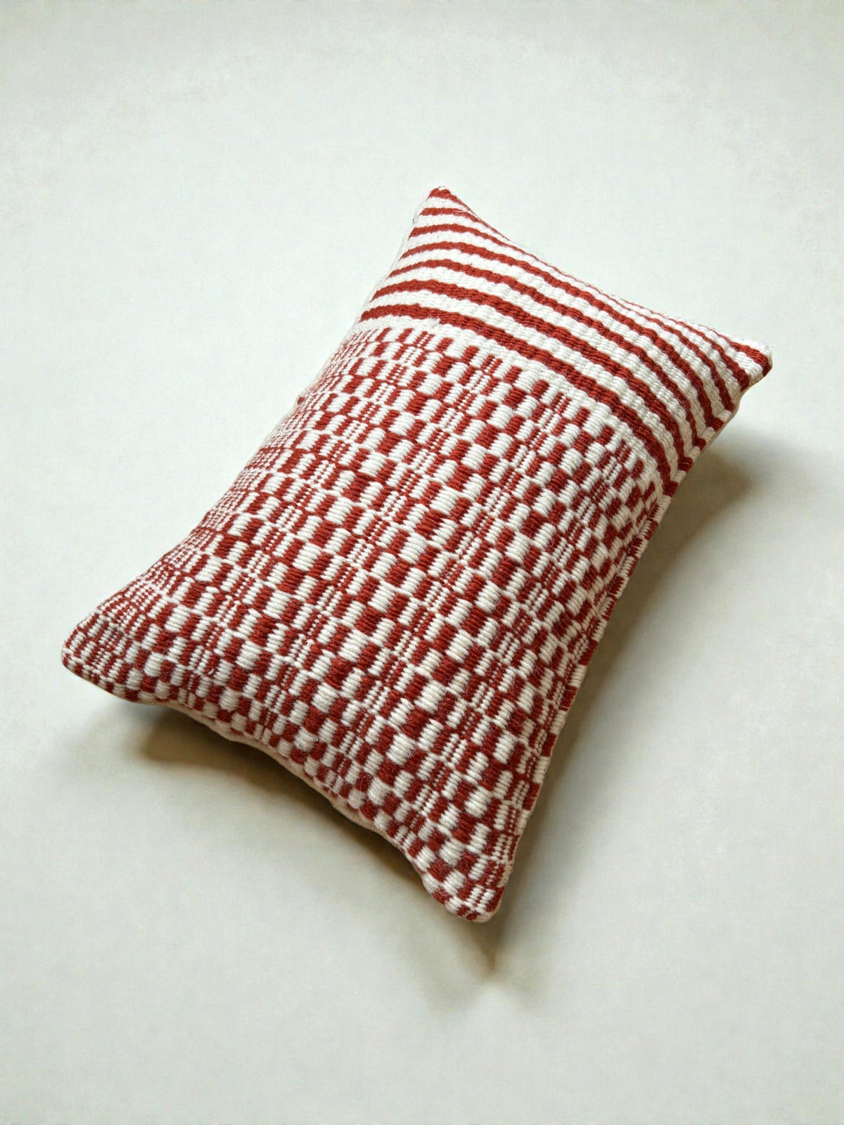 LEY! Heritage Line Kissen - rot - 40 x 60 cm