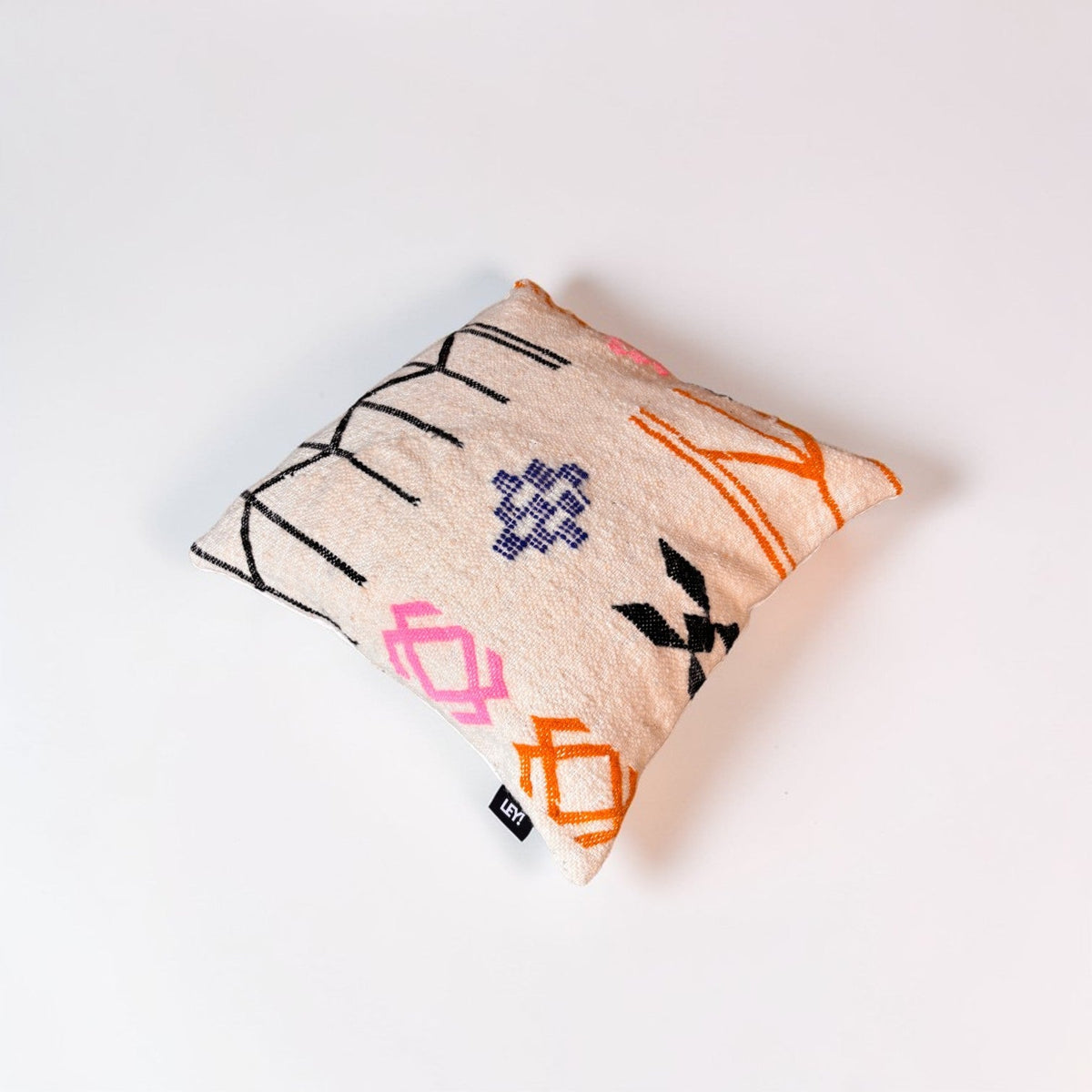 LEY! Kissen - Colorful Line - 50 x 50