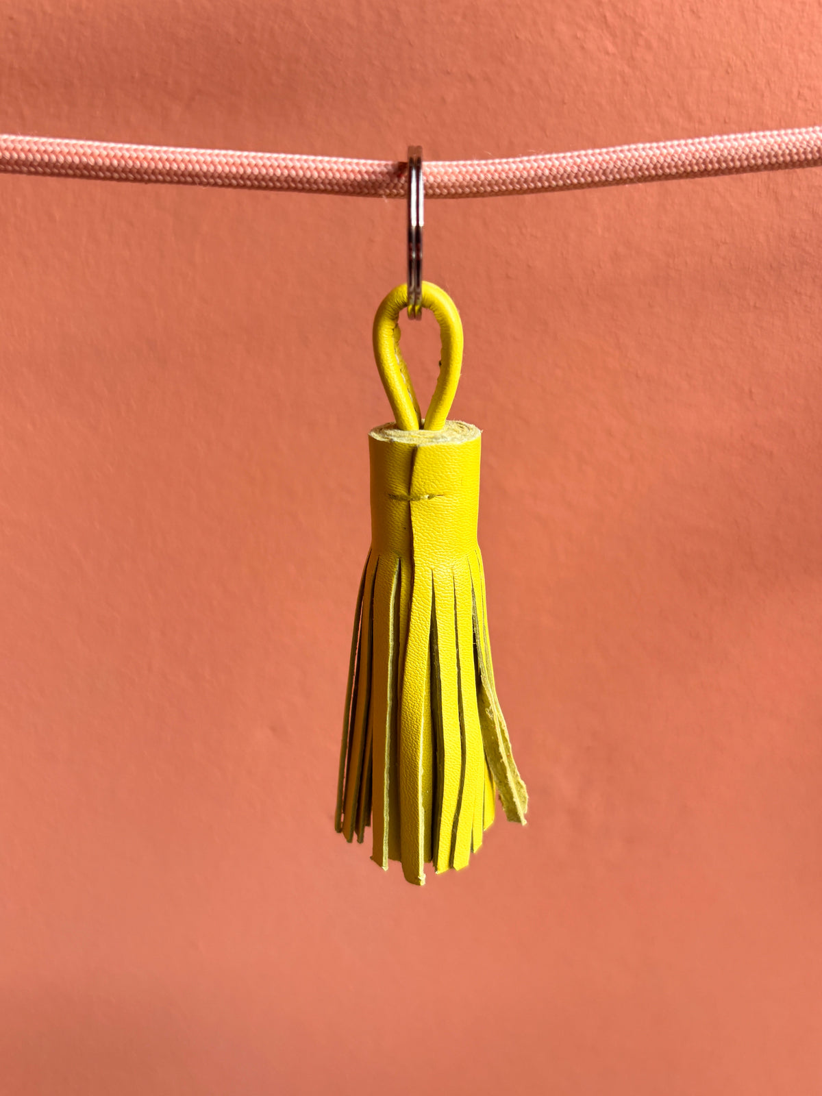 Leder-Schlüsselanhänger - gelb
