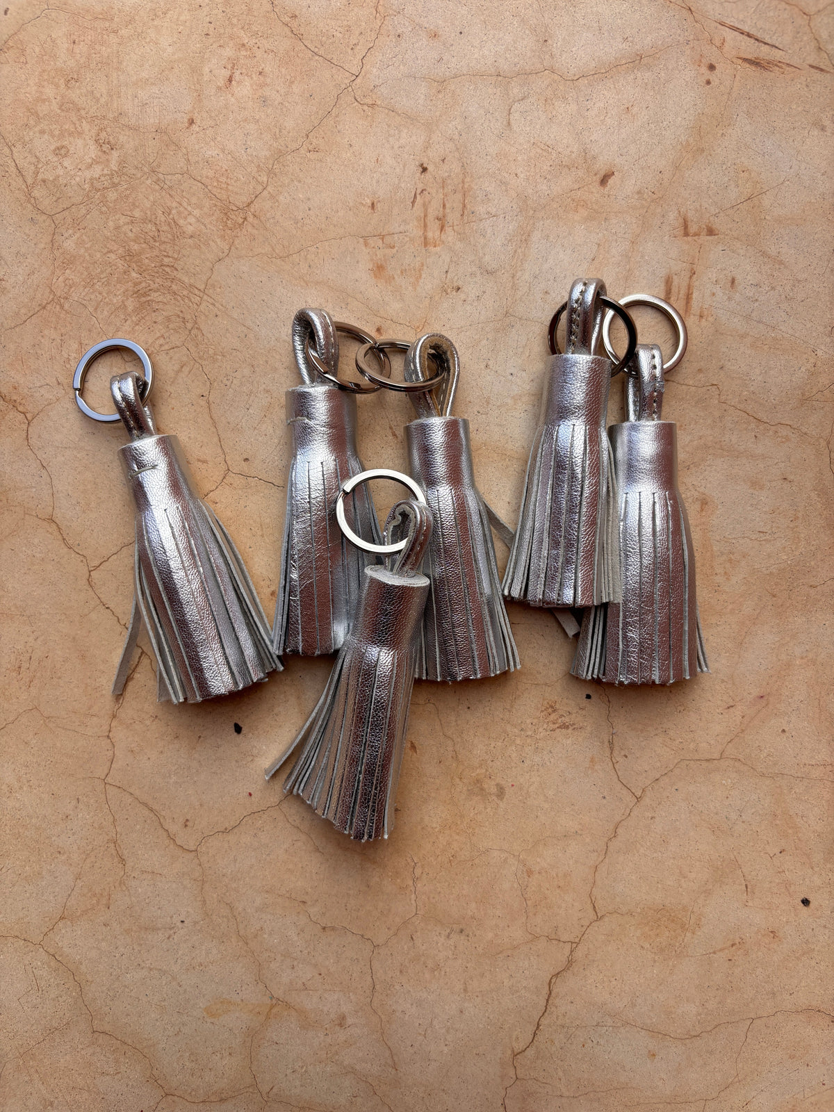 Leder-Schlüsselanhänger - silber