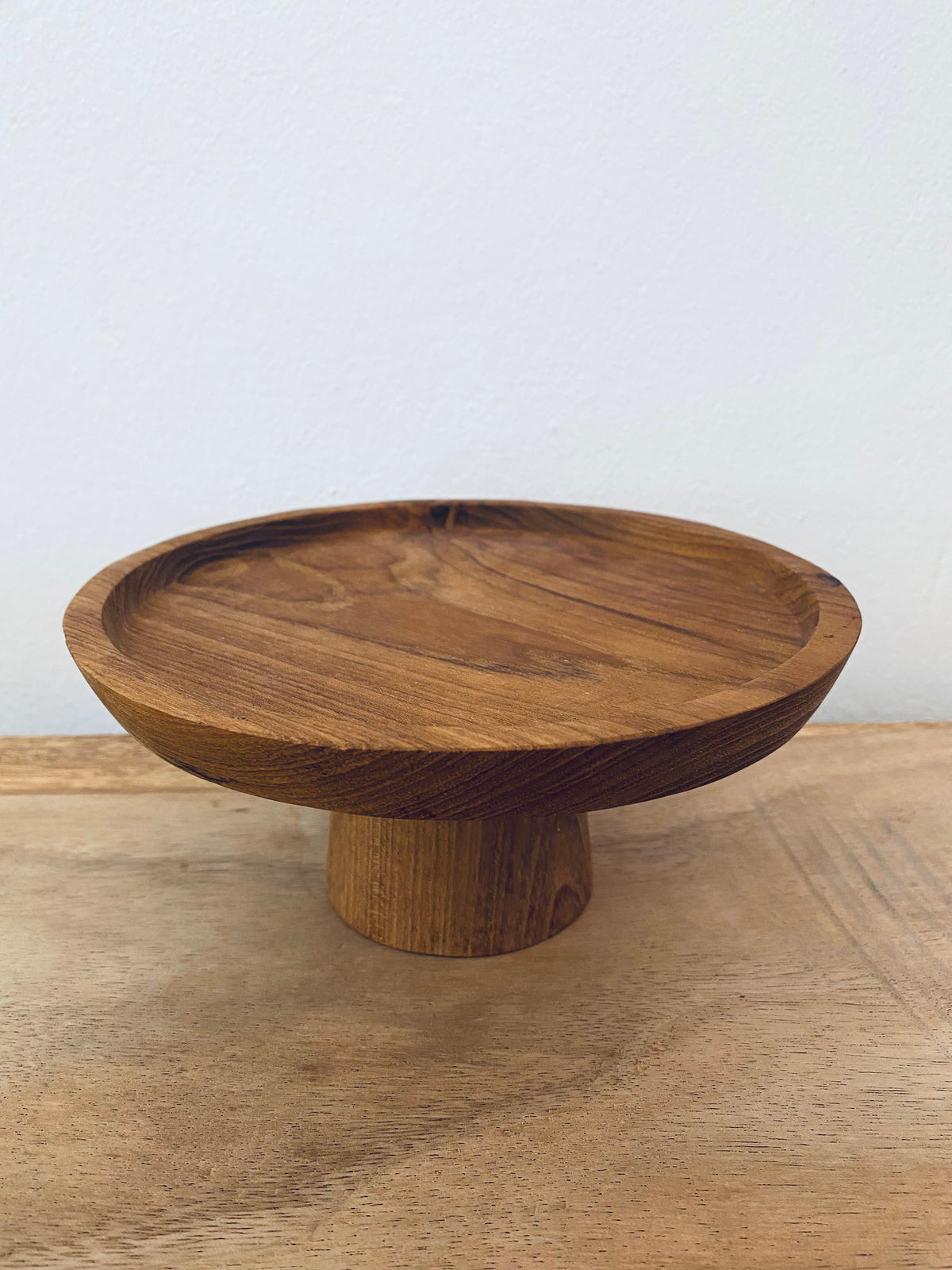 ETAGERE